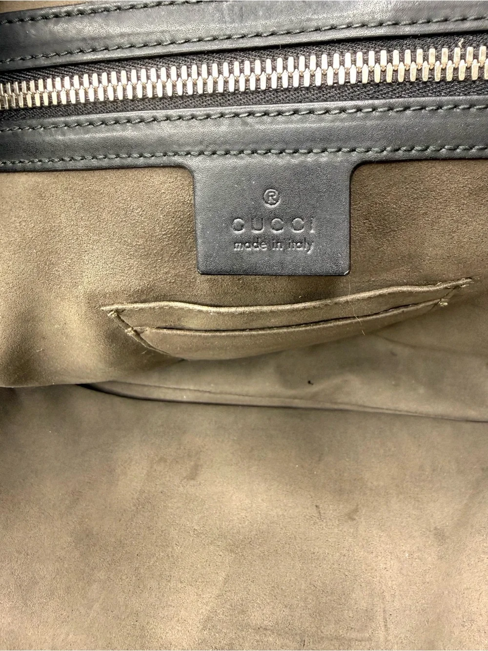 Authentic Gucci supreme laptop bag briefcase brown black leather unisex